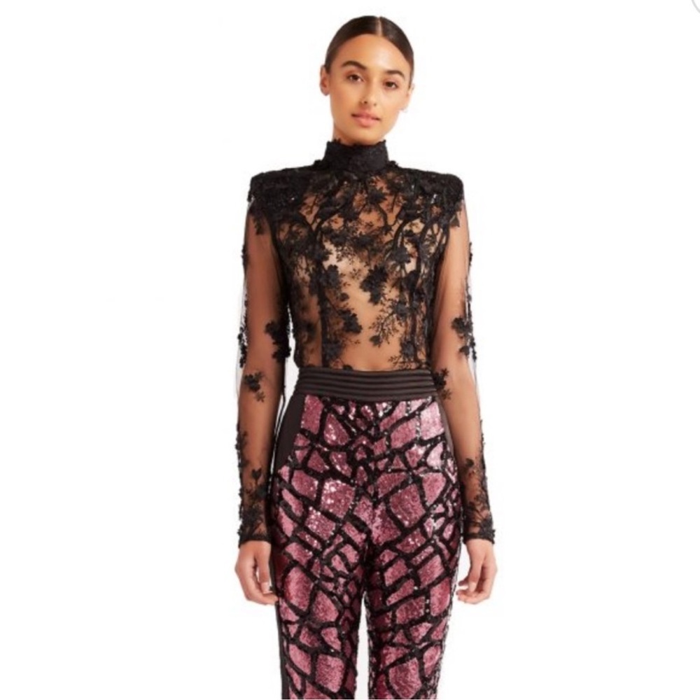 Zhivago Mulwala top